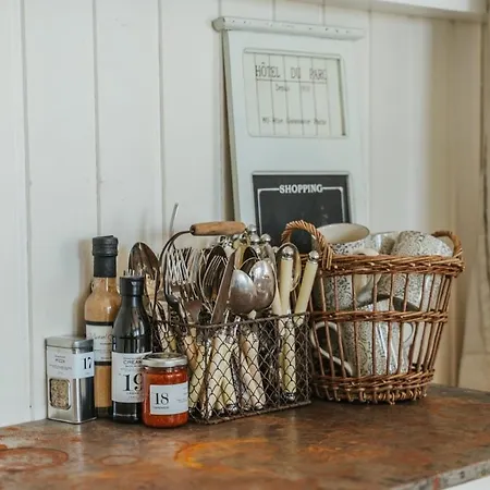 Must Be Experienced, Tommersto * Kristiansand