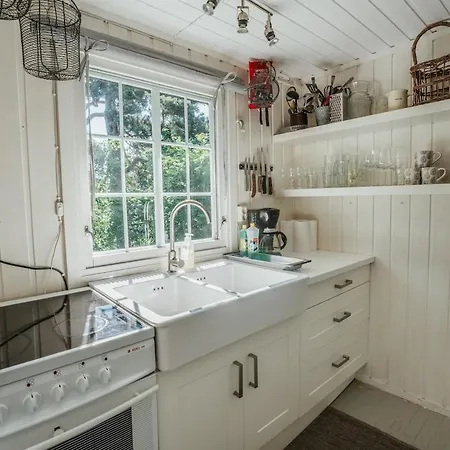 Vakantiehuis Must Be Experienced, Tommersto