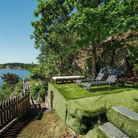 Must Be Experienced, Tommersto * Kristiansand