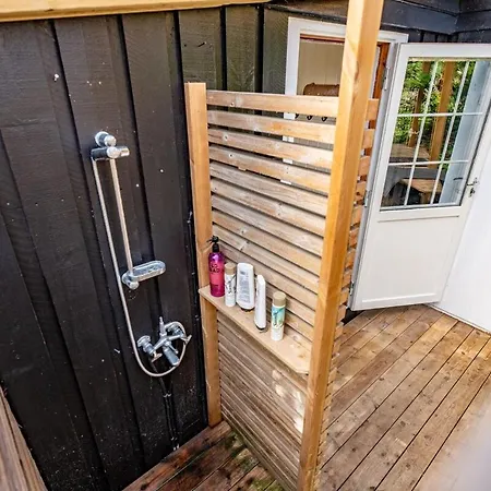 Must Be Experienced, Tommersto